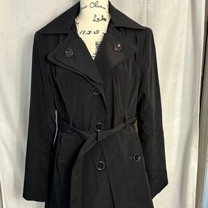 London Fog Black Women's Waist Belt  with Removeable Hood Trench Coat